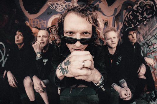 Oslo Ess Drops New Single - Når de døde danser!